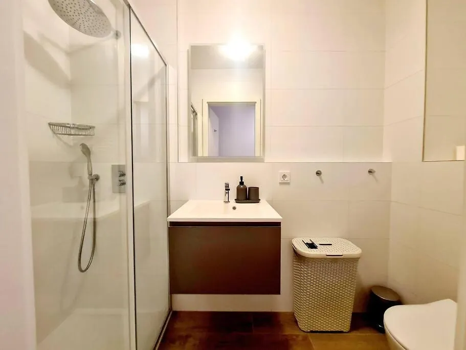 1 Bedroom With Parking-Cd6 Люксембург 0*,